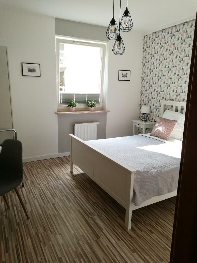 Apartament Mini Apartment ลูบลิน ภายนอก รูปภาพ